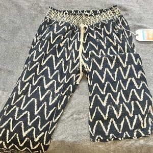 Women's Zigzag Patterned Wide Leg Pants - Black and Cream